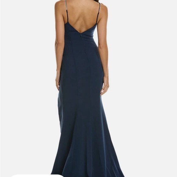The PERFECT Cinq a Sept - Formal Gown, that’s not black! - Picture 4 of 4